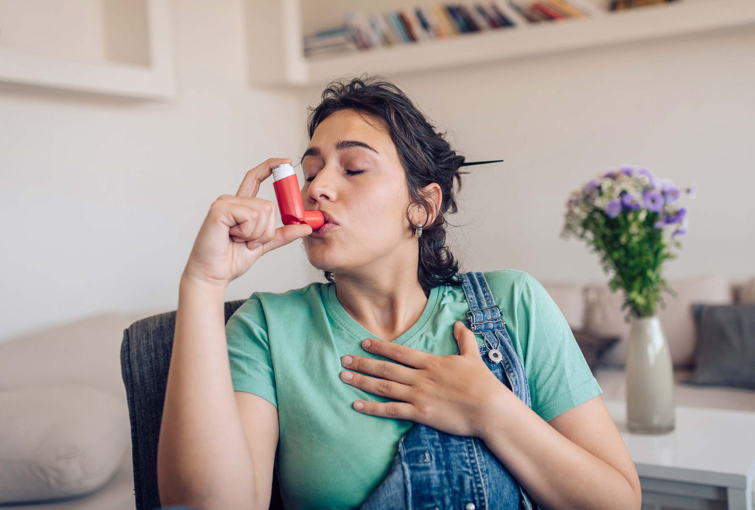 How To Overcome Asthma With Red Inhaler?