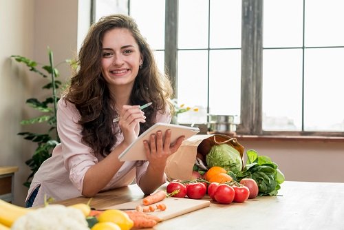 How Dietitians are Helpful in Improving Your Health and Lifestyle?