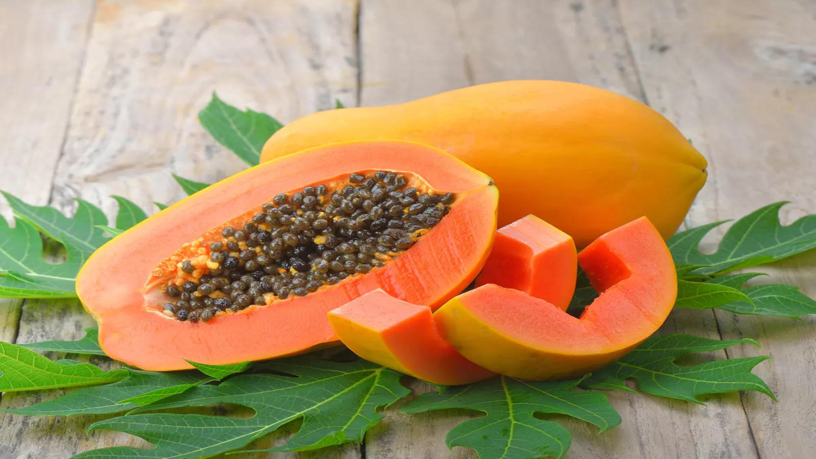 Tropical Treasure: The Many Health Benefits of Papaya